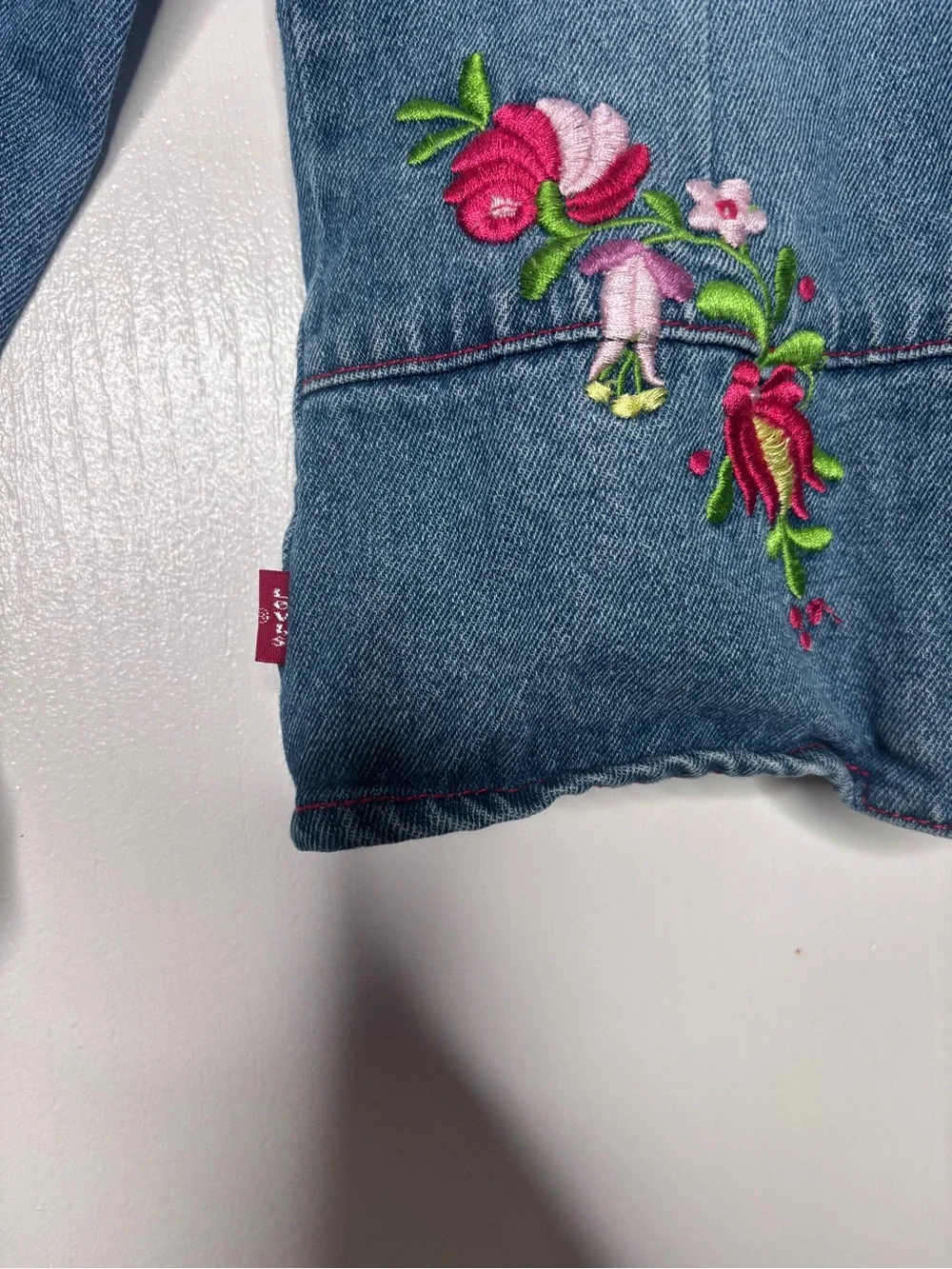 Vintage Y2K Levi's Jeans For Girls Embroidered Floral Denim Blazer Jacket Size 7
